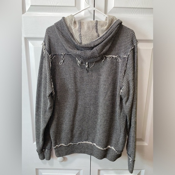 Ring of Fire L Hoodie - Picture 2 of 3